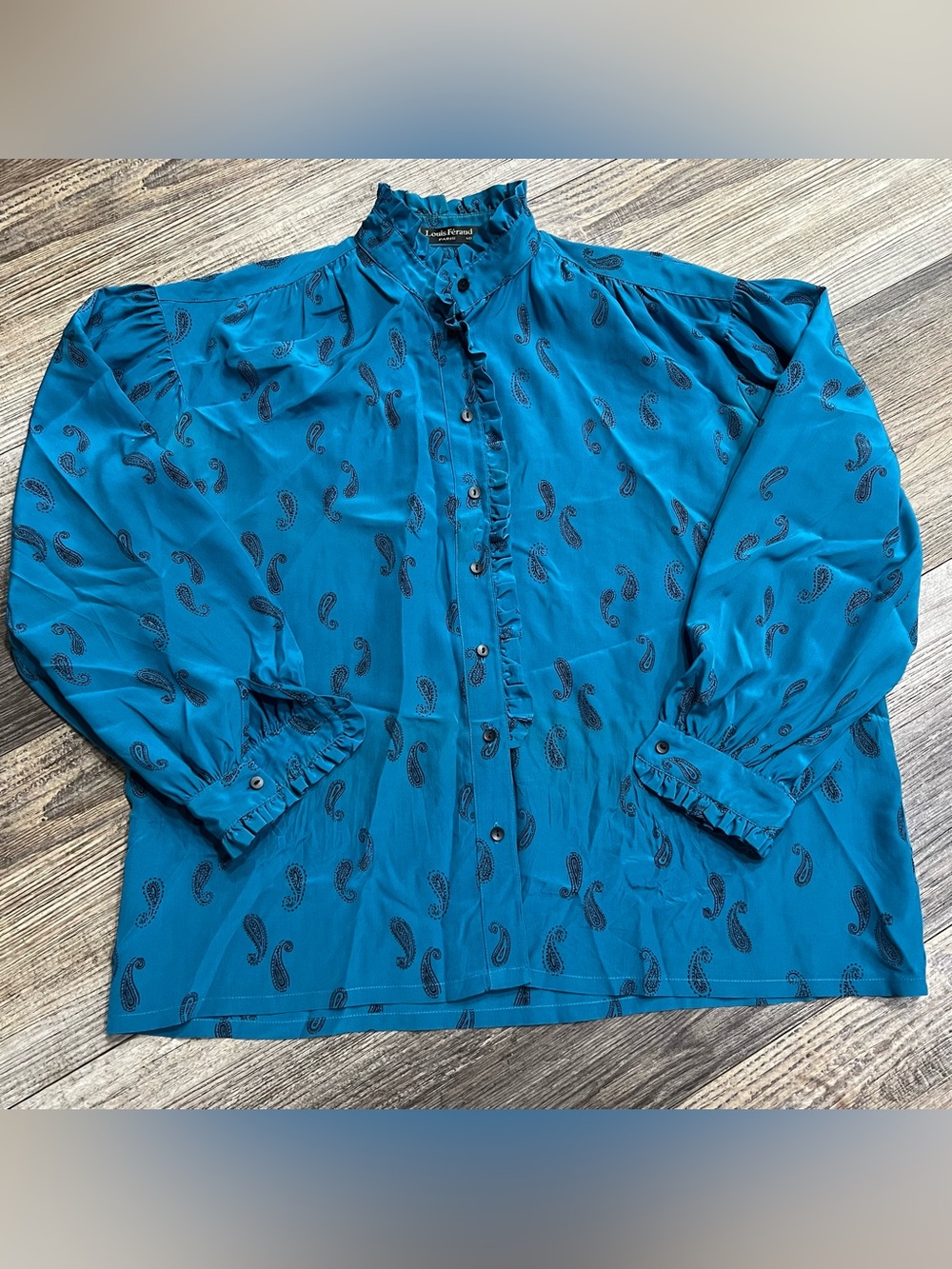 Louis Feraud Paris 100% Silk Paisley Ruffle Blouse Size 40 Blue Vintage